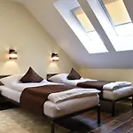 Masarykov Dvor Hotel Pstrusa