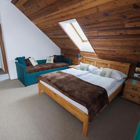 Otel Masarykov Dvor Pstrusa