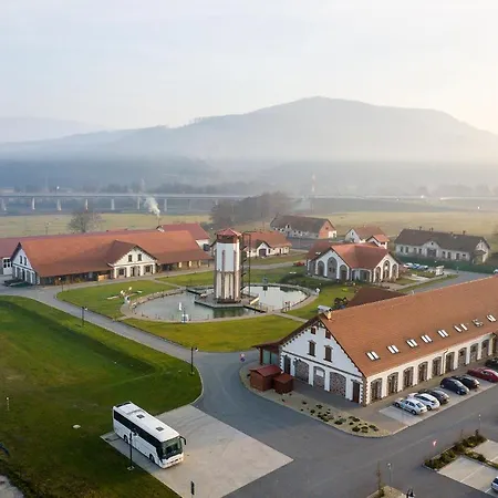 Masarykov Dvor 3*