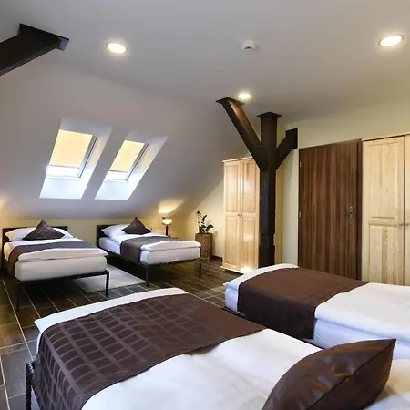 Masarykov Dvor Отель