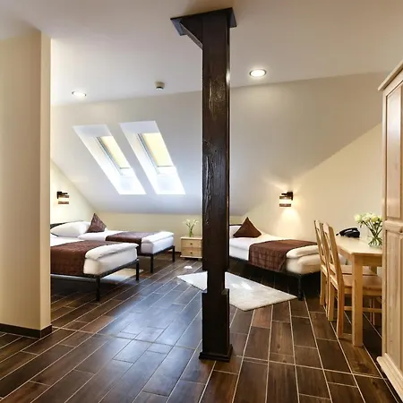 Masarykov Dvor Pstrusa