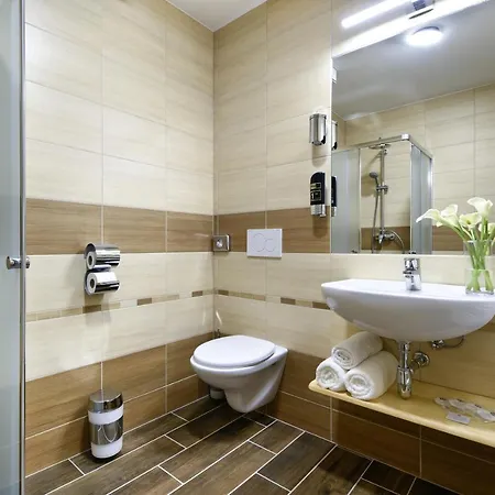 Masarykov Dvor 3*