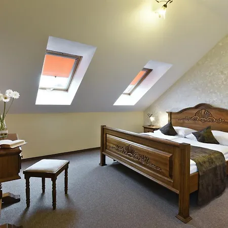 Masarykov Dvor 3* Pstrusa