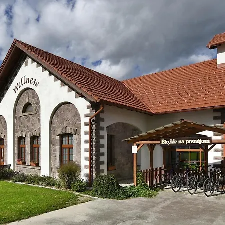 Masarykov Dvor 3* Pstrusa