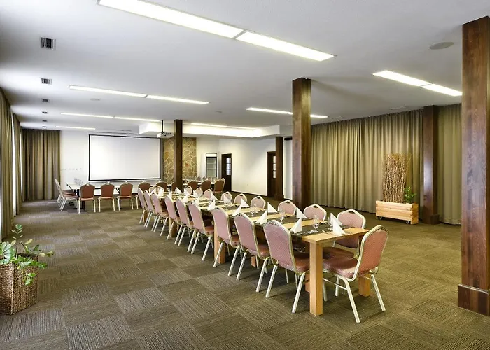 Hotel Masarykov Dvor Pstrusa